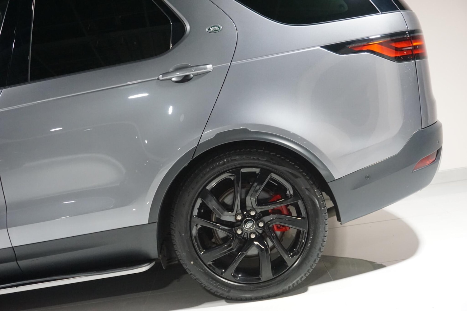 Used Land Rover Discovery 2023 for sale - 77291848: Photo 44