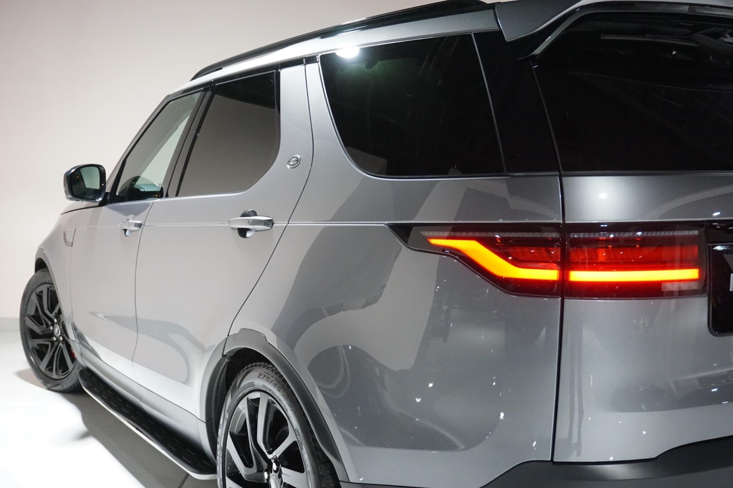 Used Land Rover Discovery 2023 for sale - 77291848: Photo 46