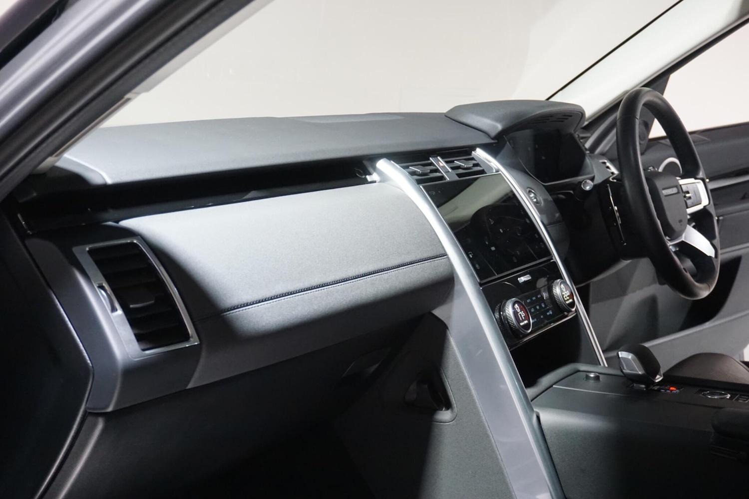 Used Land Rover Discovery 2023 for sale - 77291848: Photo 49