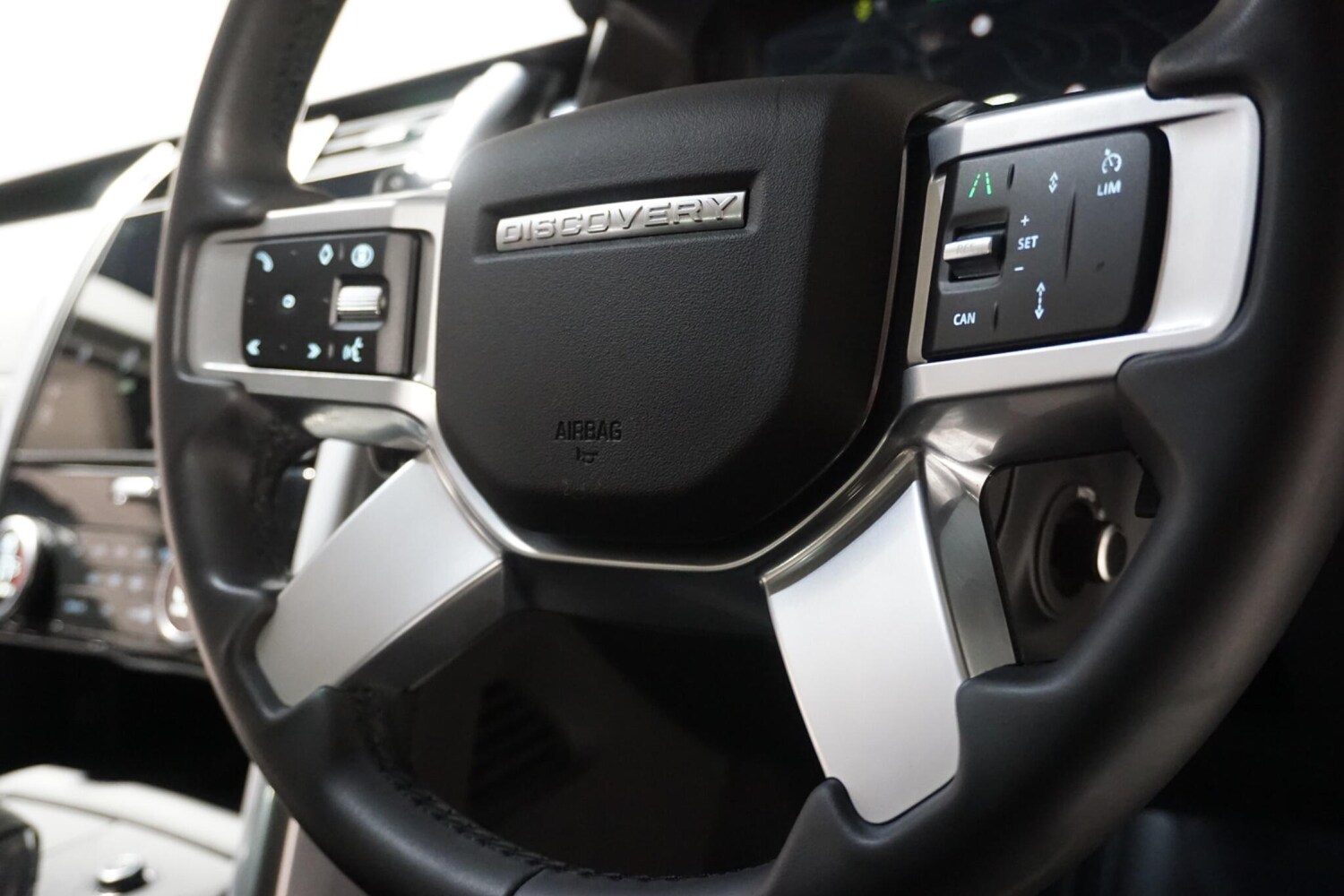 Used Land Rover Discovery 2023 for sale - 77291848: Photo 53