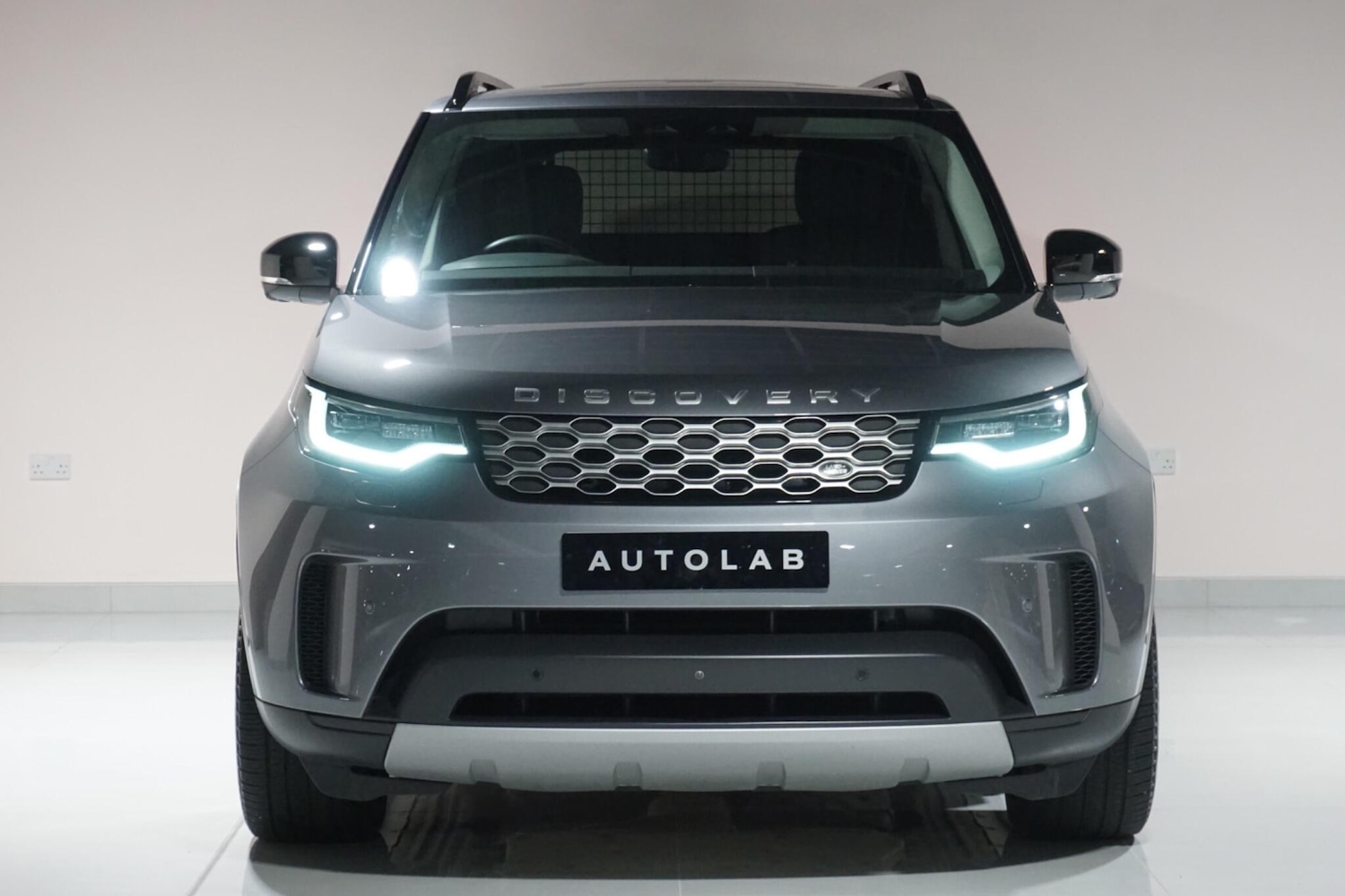 Used Land Rover Discovery 2023 for sale - 77291848: Photo 7