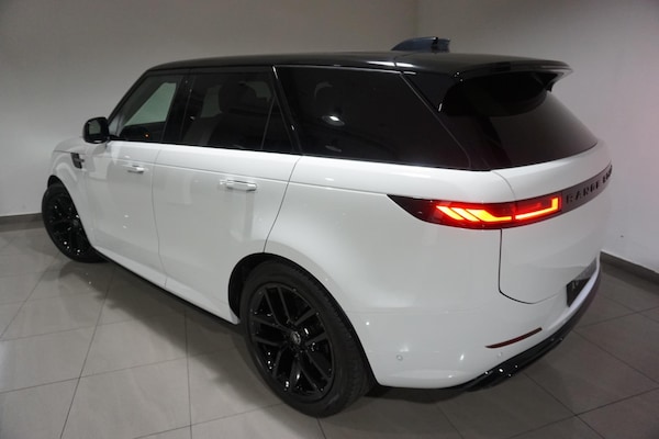 Used Land Rover Range Rover Sport 2024 for sale - 74667193: Photo 33
