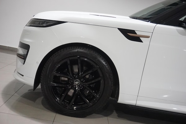 Used Land Rover Range Rover Sport 2024 for sale - 74667193: Photo 44
