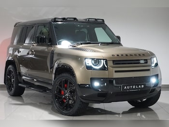 Used Land Rover Defender 110 2025 for sale - 76498727: Photo