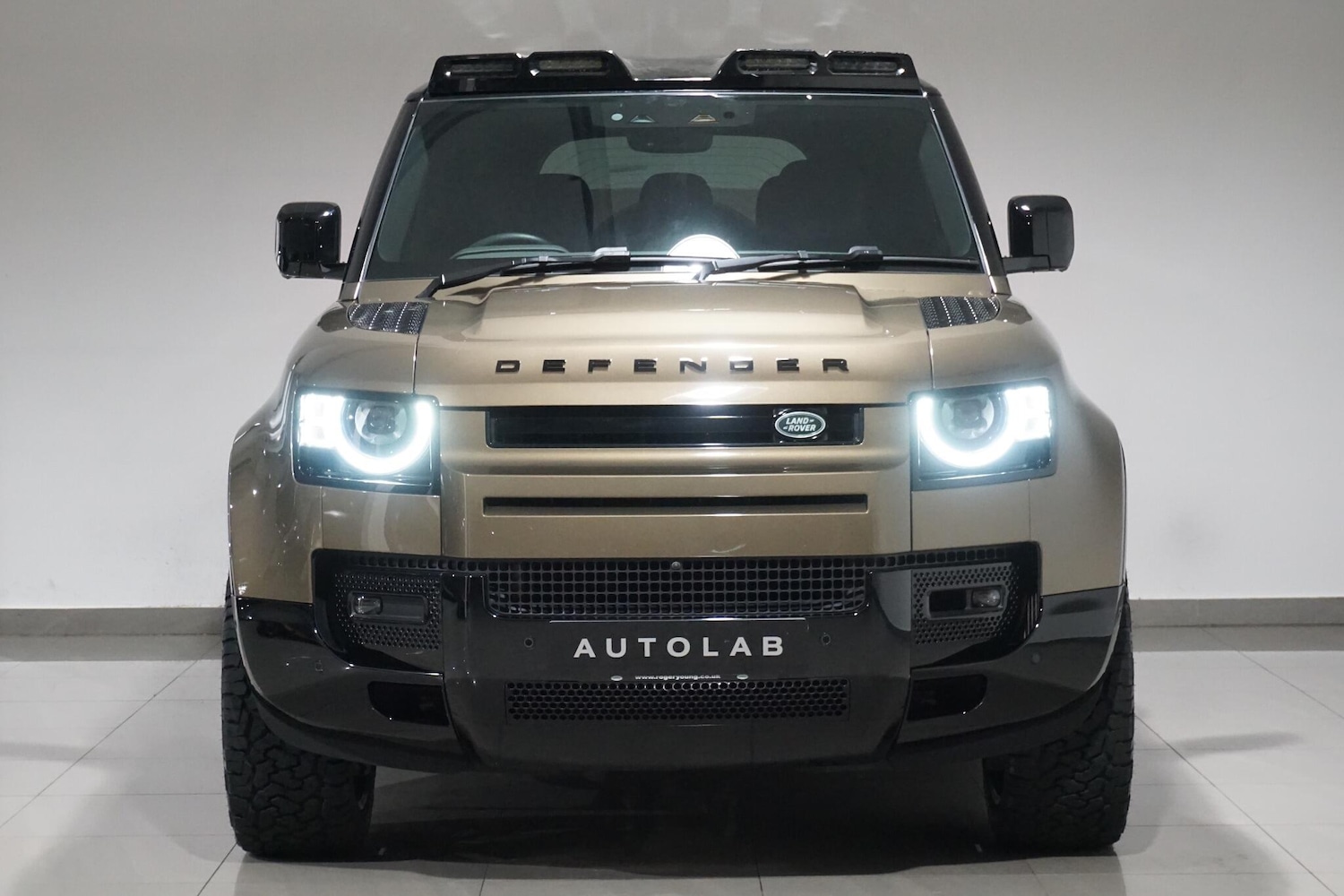 Used Land Rover Defender 110 for sale - 76498727: Photo 7