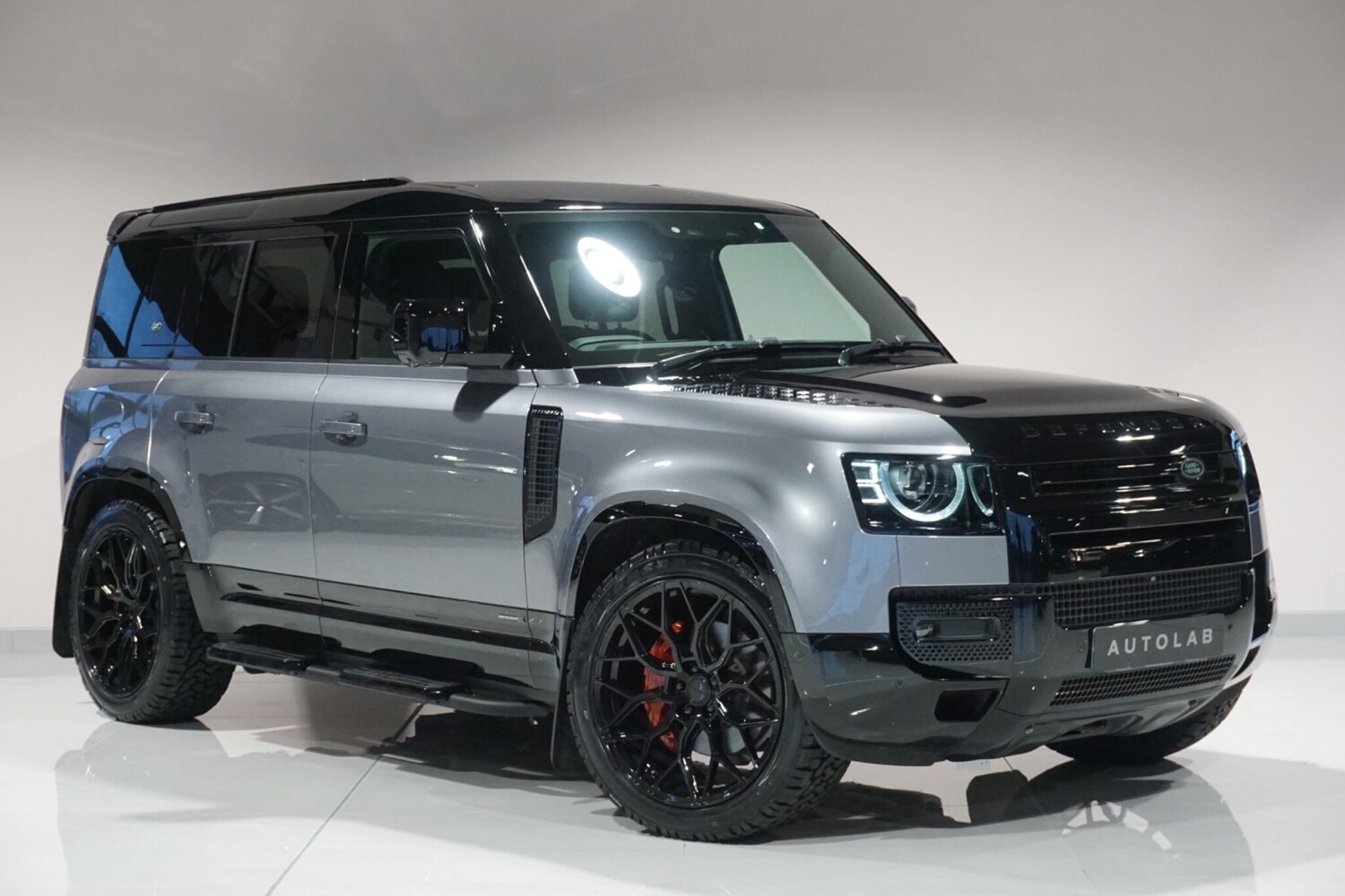 Used Land Rover Defender 2023 for sale - 76913049: Photo 42