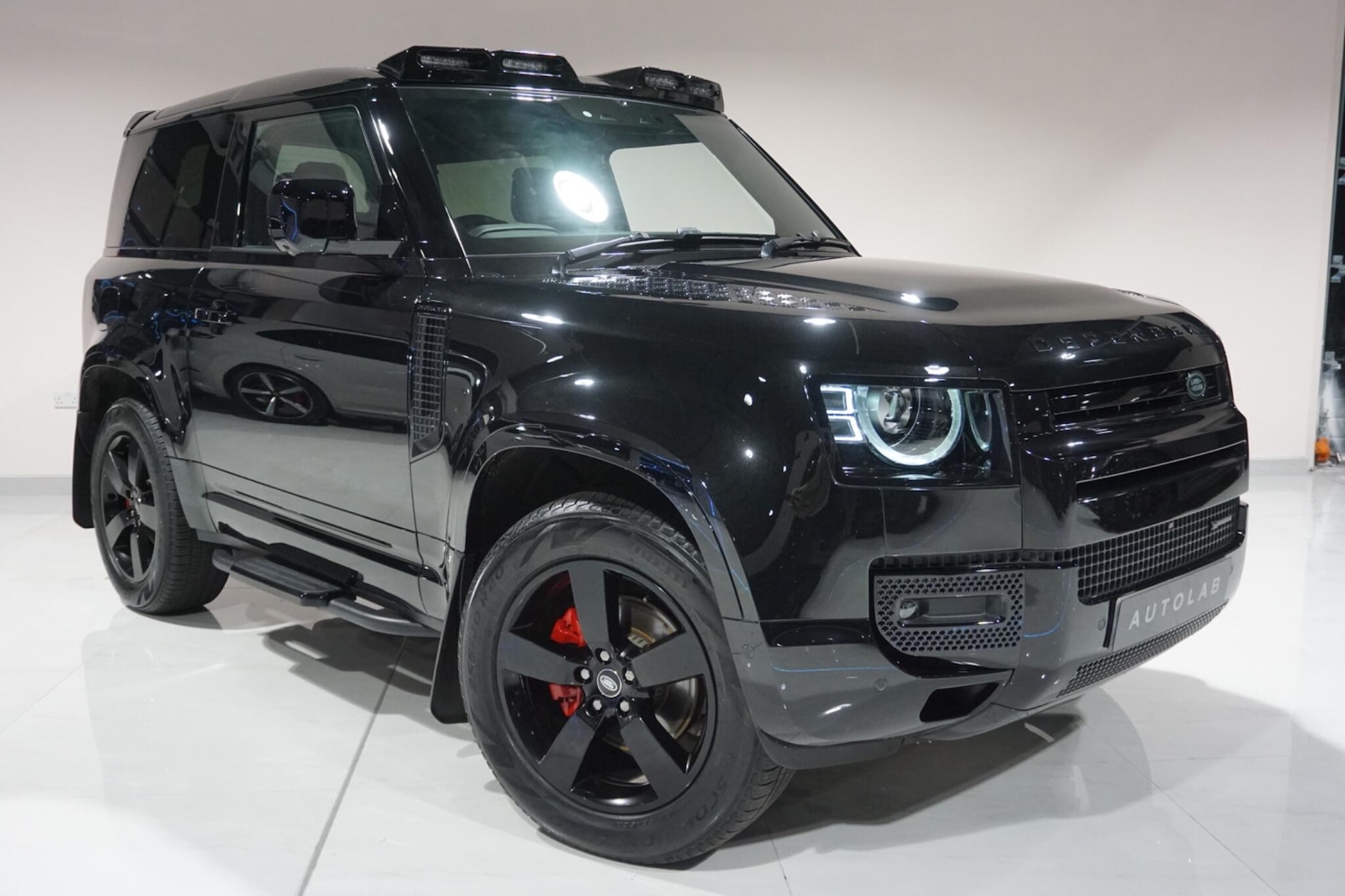 Used Land Rover Defender 90 for sale - 76936439: Photo 19