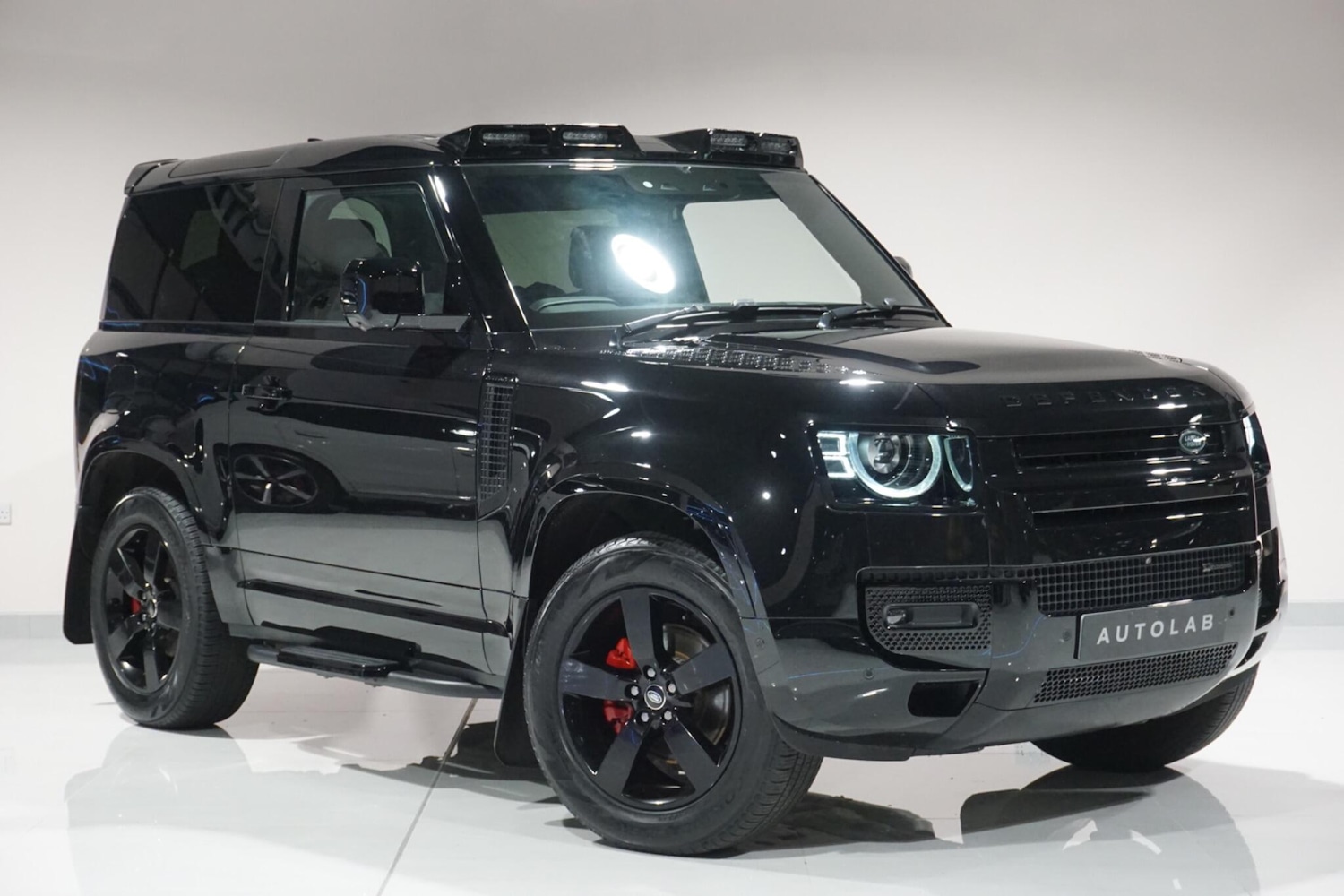 Used Land Rover Defender 90 for sale - 76936439: Photo 28