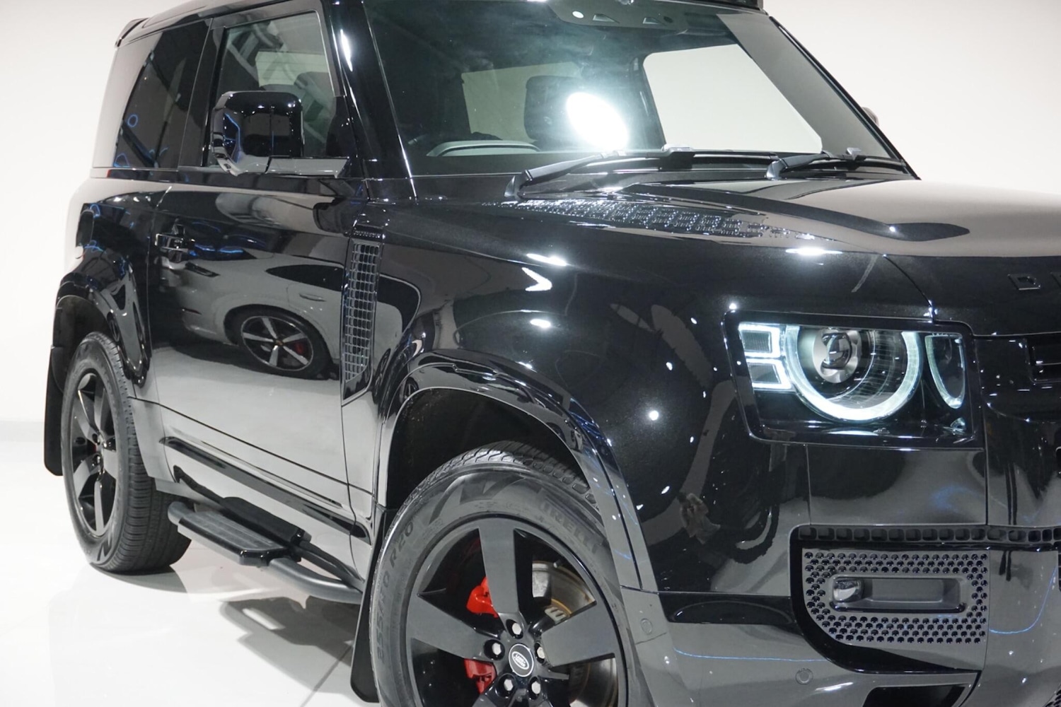 Used Land Rover Defender 90 for sale - 76936439: Photo 40