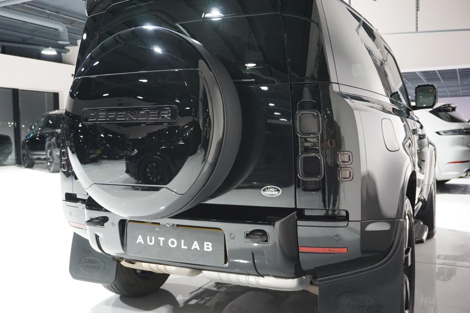 Used Land Rover Defender 90 for sale - 76936439: Photo 55