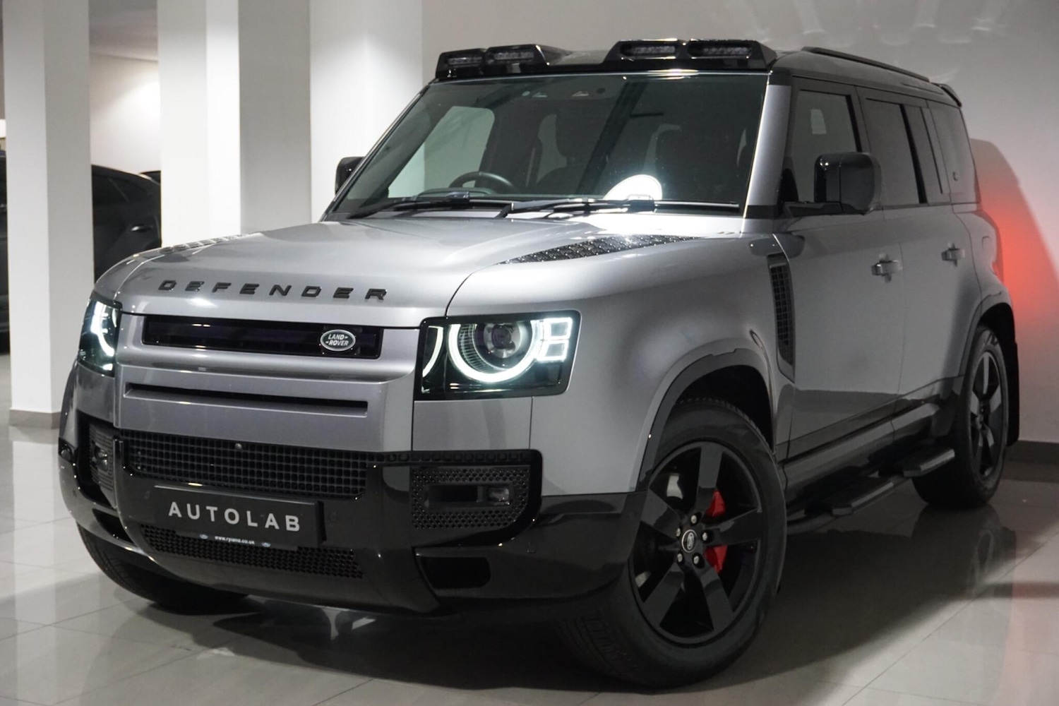 Used Land Rover Defender 110 for sale - 77017151: Photo 23