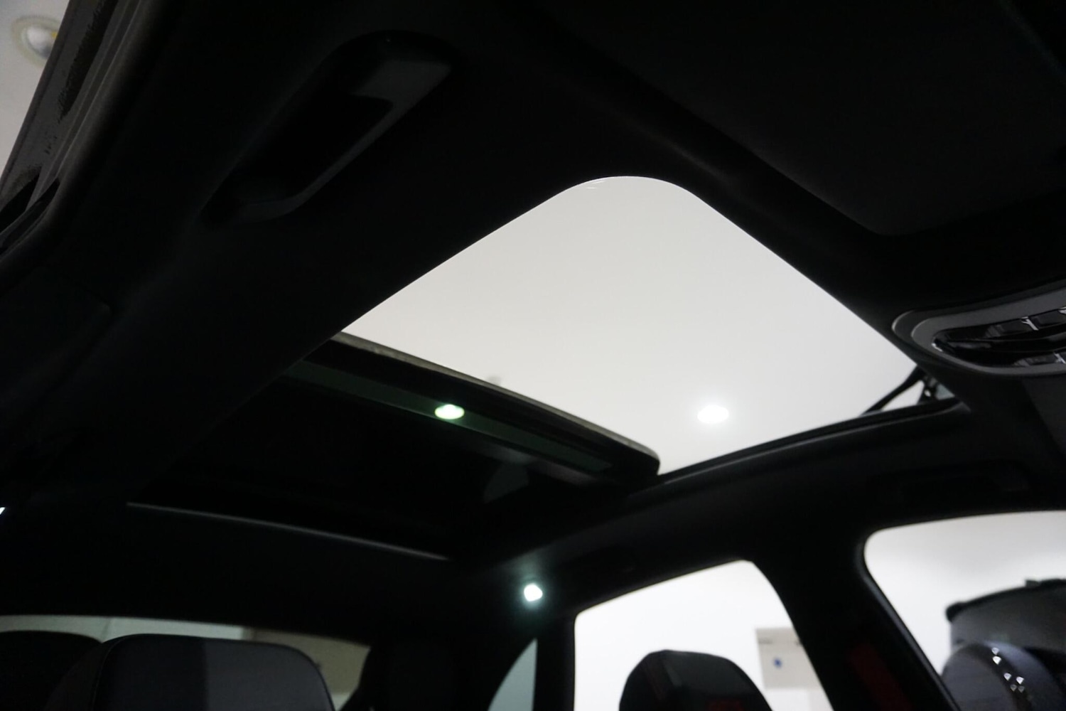 Used Porsche Macan for sale - 76995772: Photo 12