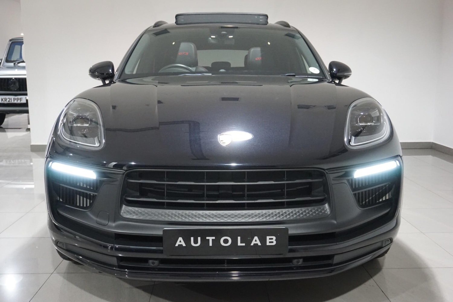 Used Porsche Macan for sale - 76995772: Photo 21