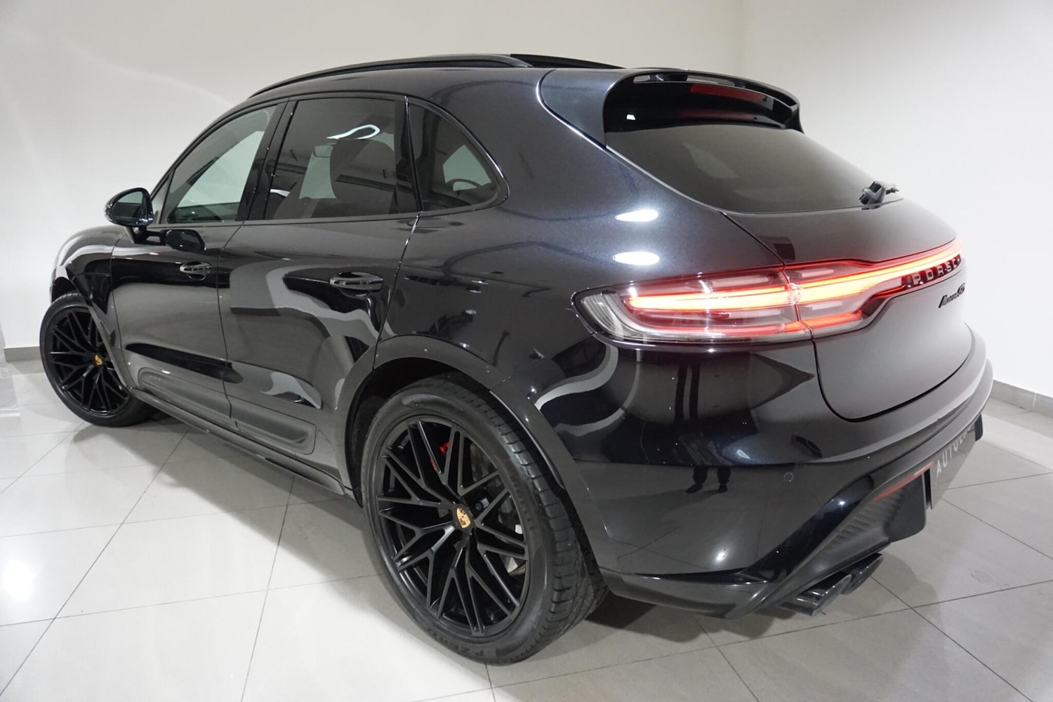 Used Porsche Macan for sale - 76995772: Photo 23