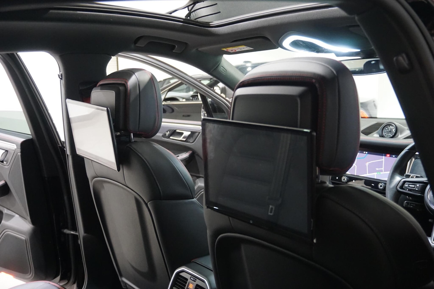 Used Porsche Macan for sale - 76995772: Photo 53