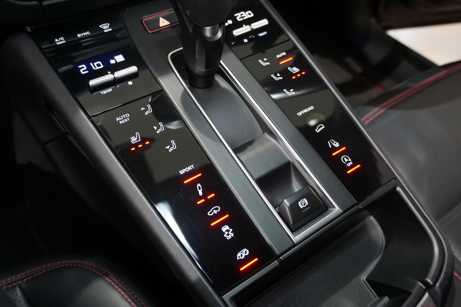 Used Porsche Macan for sale - 76995772: Photo 64