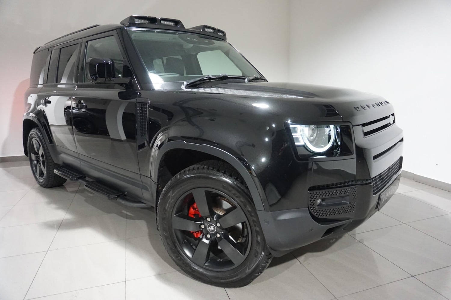 Used Land Rover Defender 110 for sale - 76701117: Photo 21