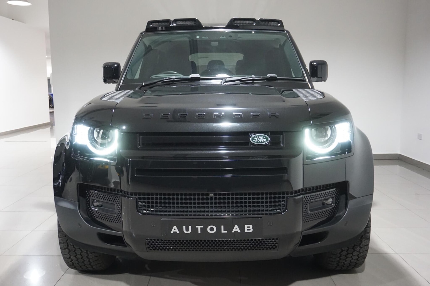 Used Land Rover Defender 110 for sale - 76701117: Photo 22