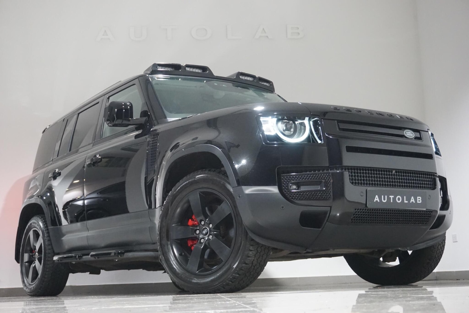 Used Land Rover Defender 110 for sale - 76701117: Photo 31