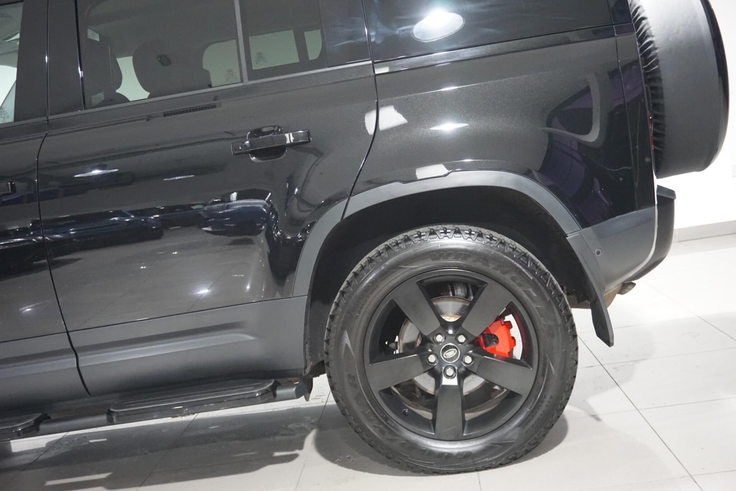 Used Land Rover Defender 110 for sale - 76701117: Photo 47