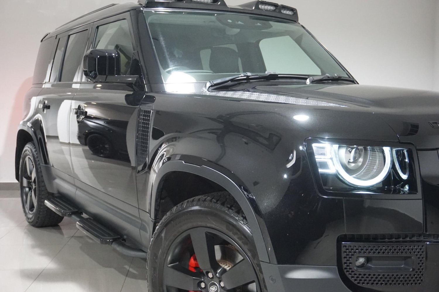 Used Land Rover Defender 110 for sale - 76701117: Photo 48