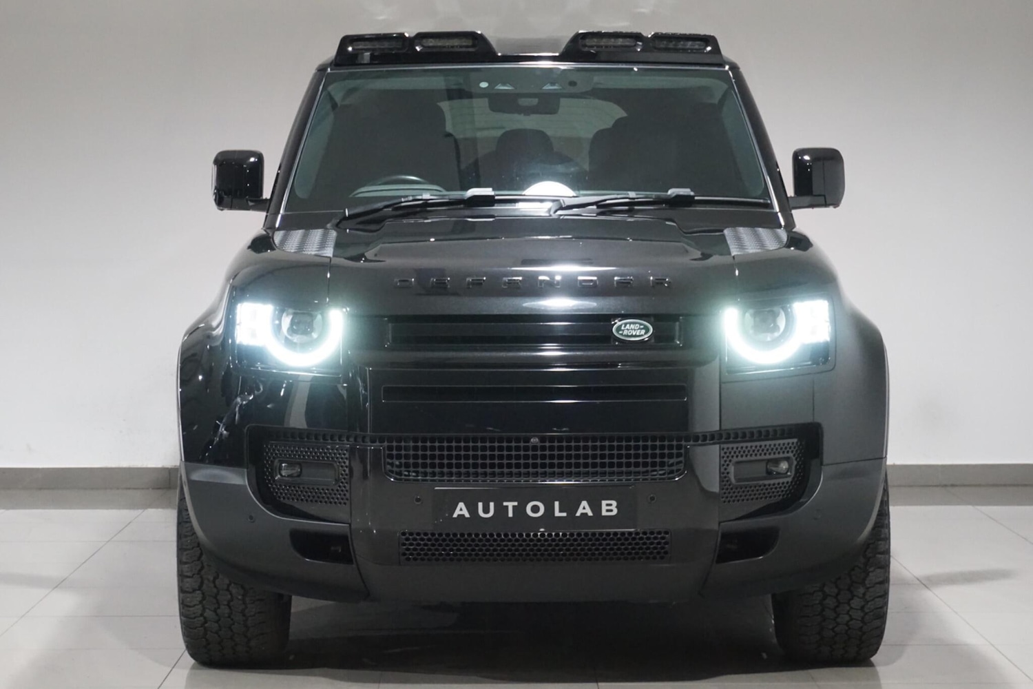 Used Land Rover Defender 110 for sale - 76701117: Photo 7