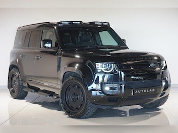 Used Land Rover Defender 110 2024 for sale - 78527701: Photo