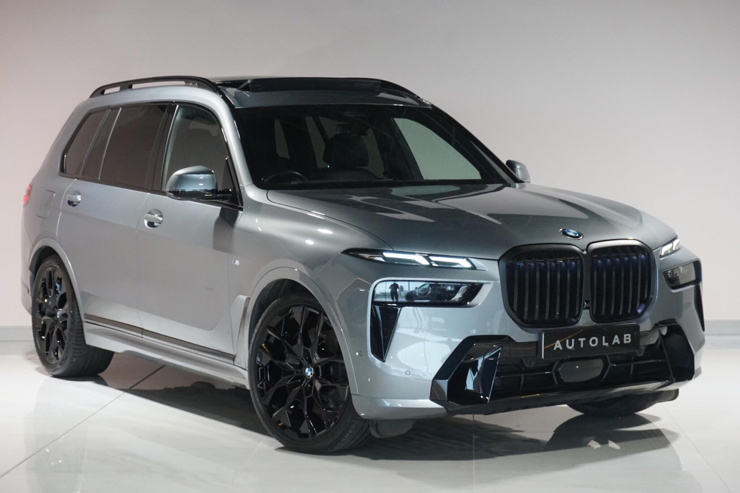Used BMW X7 for sale - 77683680: Photo 1