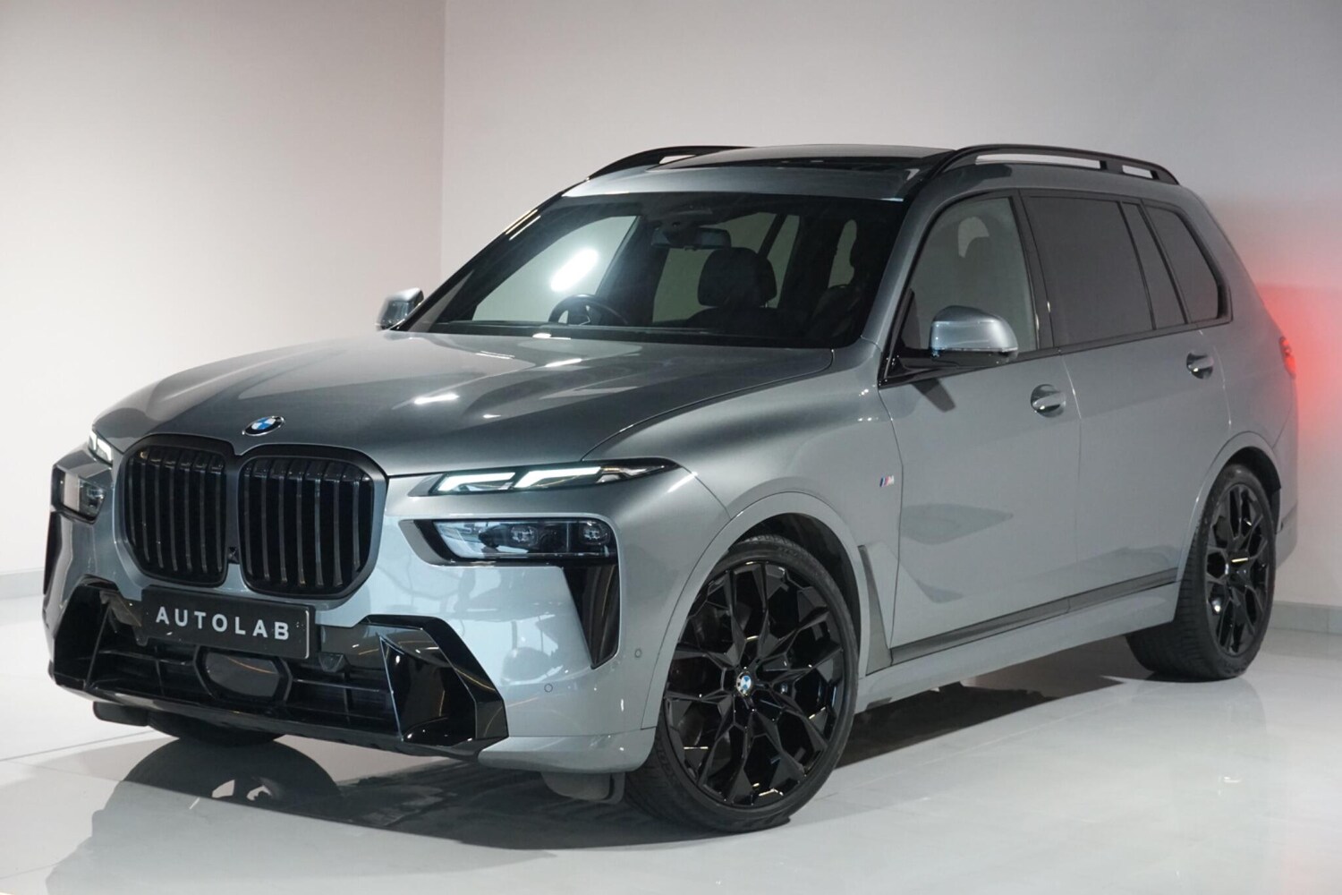 Used BMW X7 for sale - 77683680: Photo 24