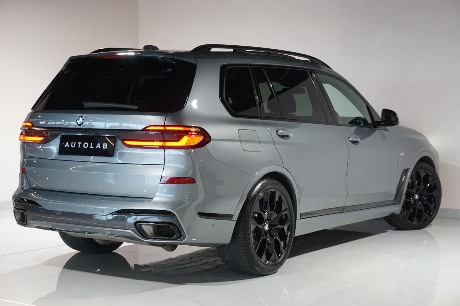 Used BMW X7 for sale - 77683680: Photo 25