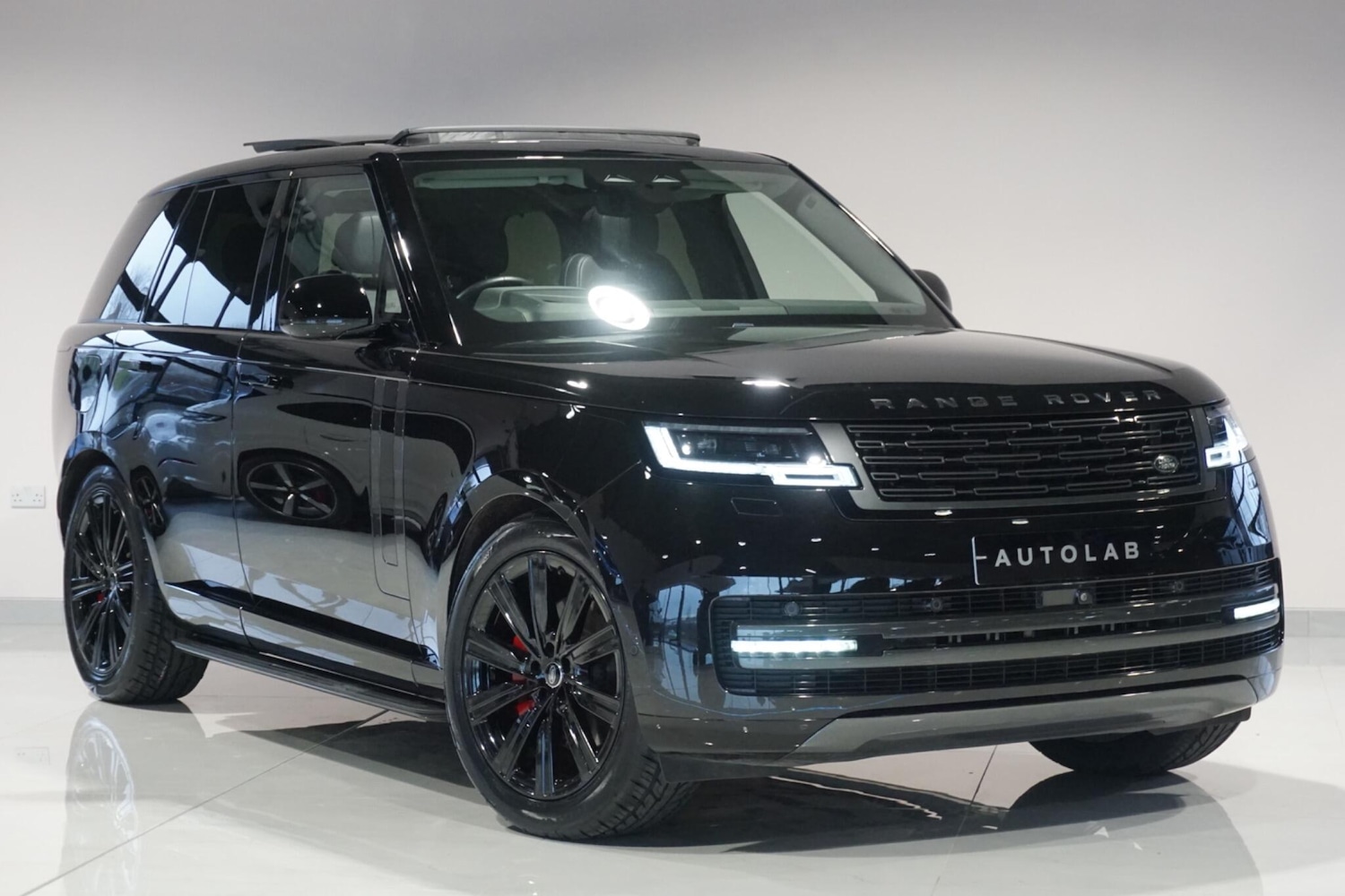 Used Land Rover Range Rover 2023 for sale - 76936607: Photo 1