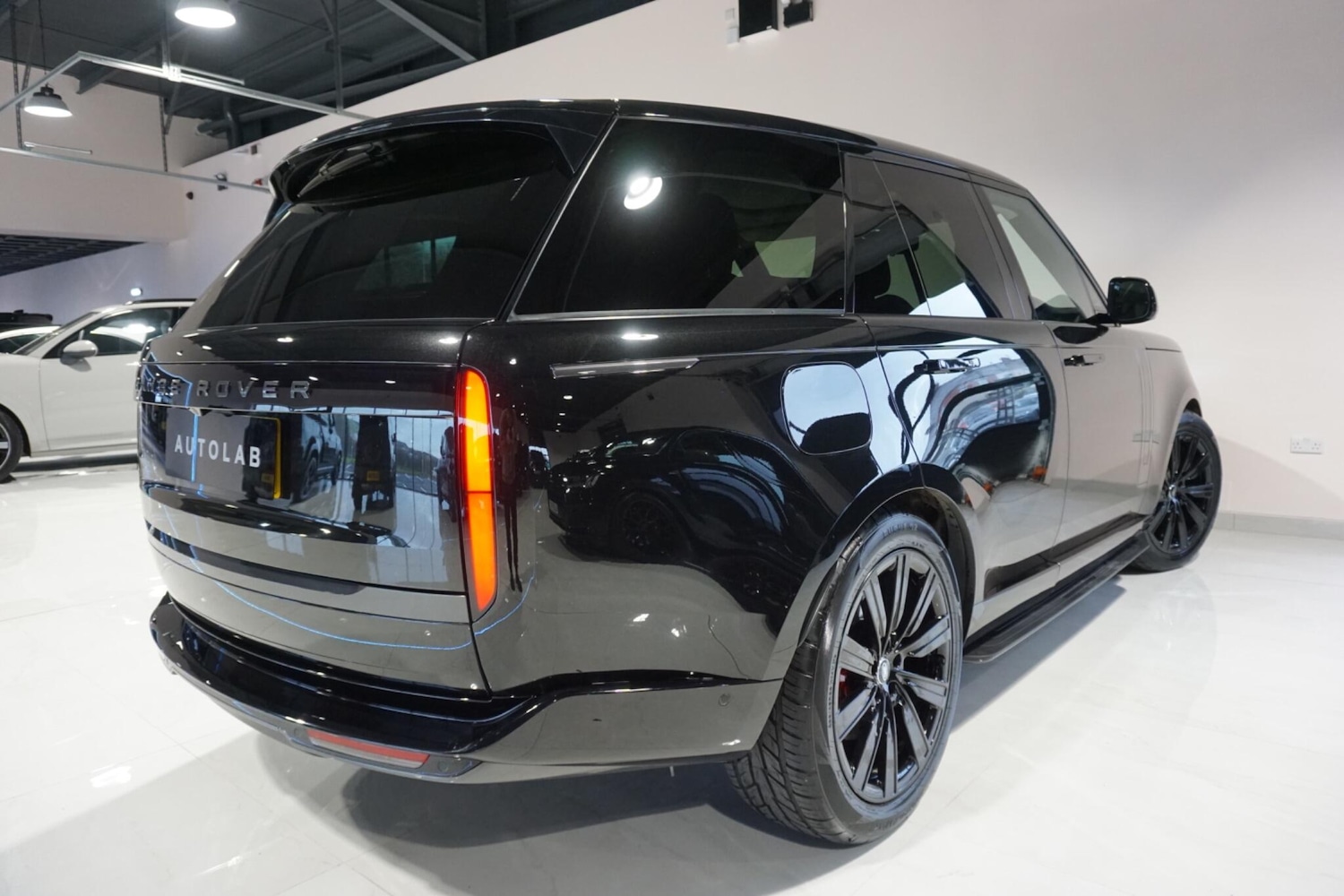 Used Land Rover Range Rover 2023 for sale - 76936607: Photo 32