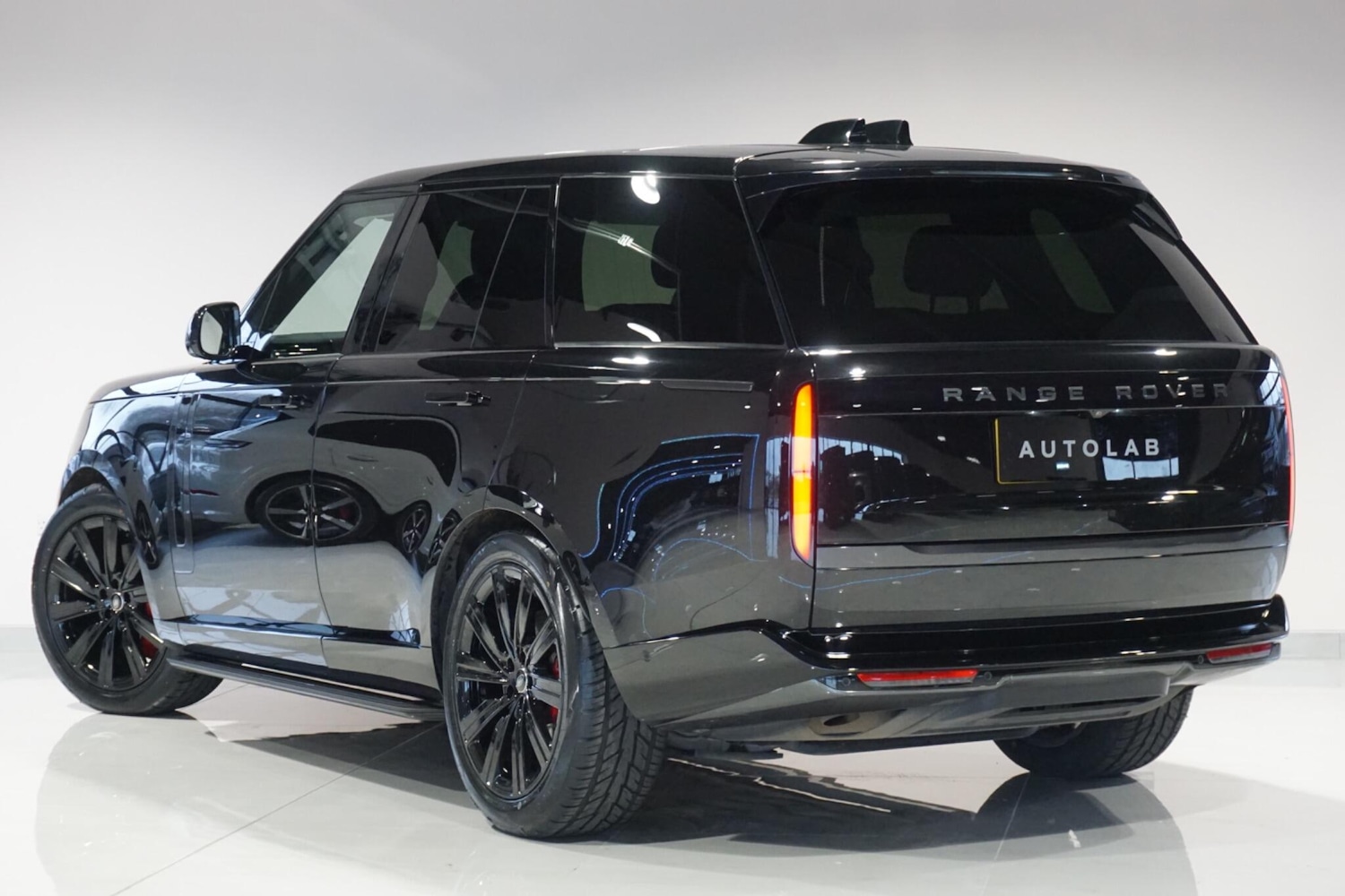 Used Land Rover Range Rover 2023 for sale - 76936607: Photo 6