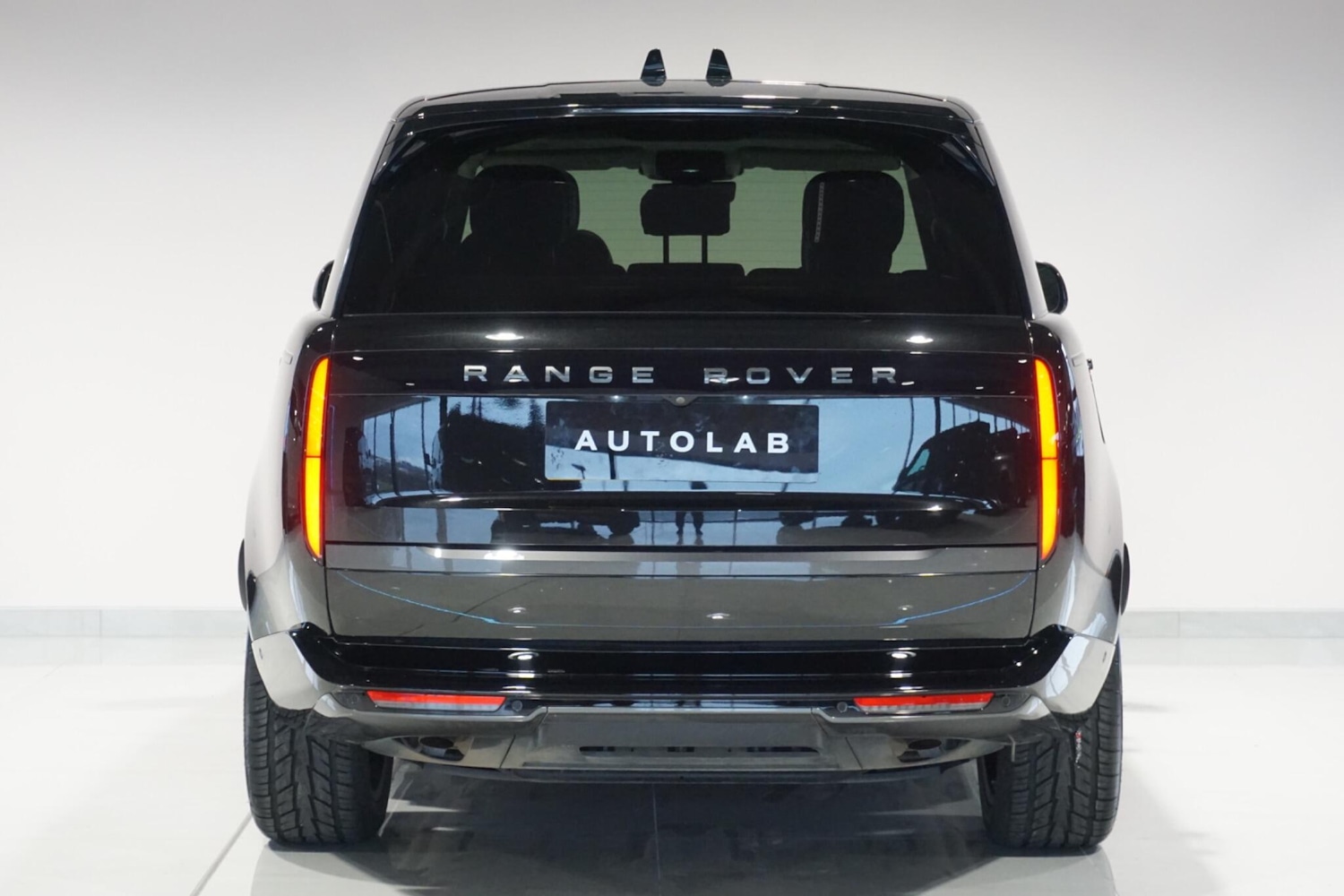 Used Land Rover Range Rover 2023 for sale - 76936607: Photo 8