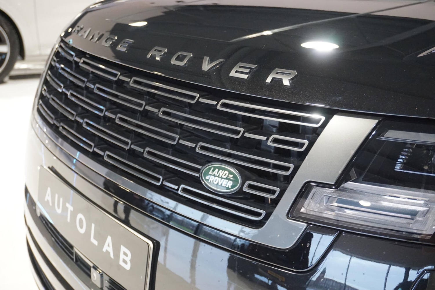 Used Land Rover Range Rover 2023 for sale - 76936607: Photo 80