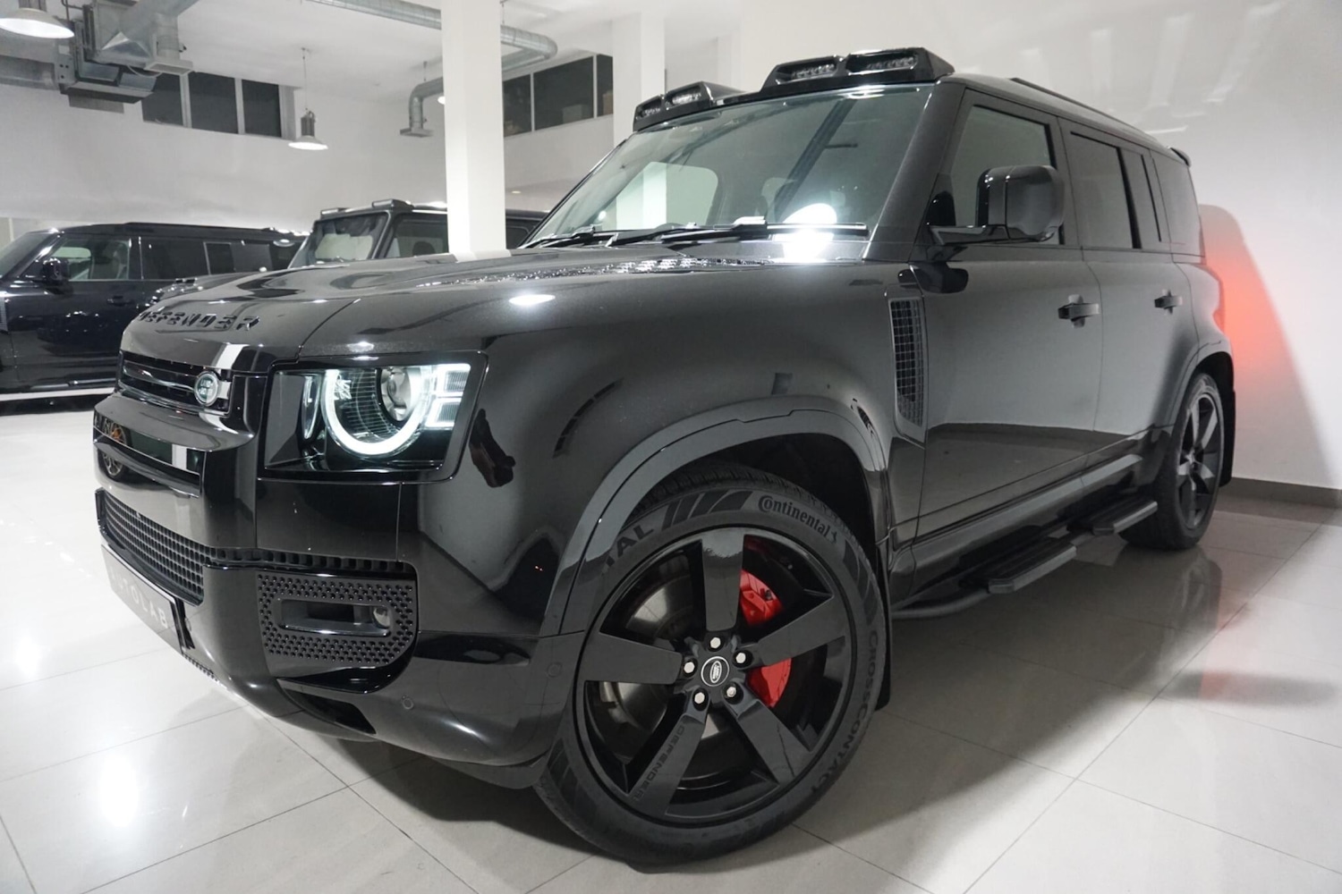 Used Land Rover Defender 110 for sale - 76992831: Photo 28