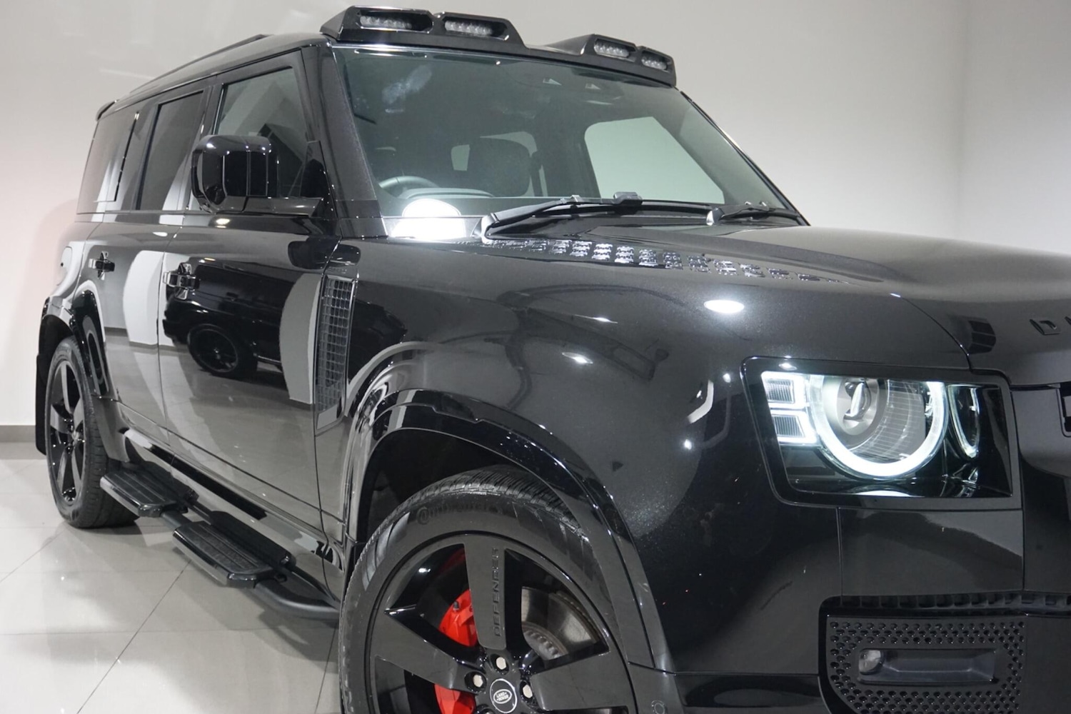 Used Land Rover Defender 110 for sale - 76992831: Photo 53