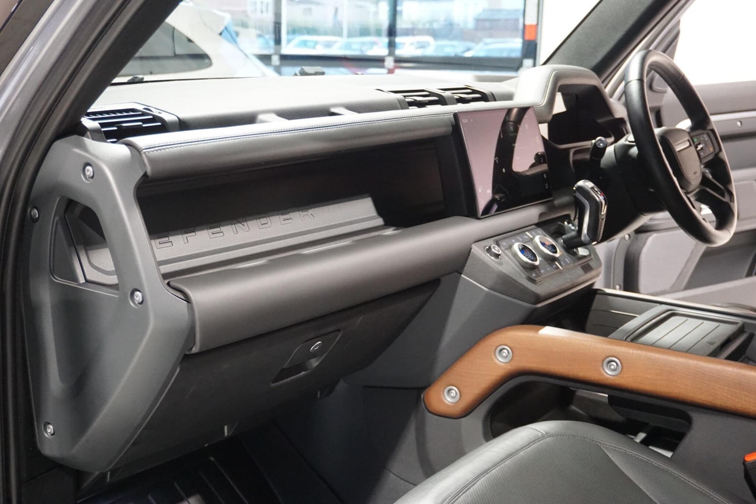 Used Land Rover Defender 110 for sale - 76918635: Photo 58