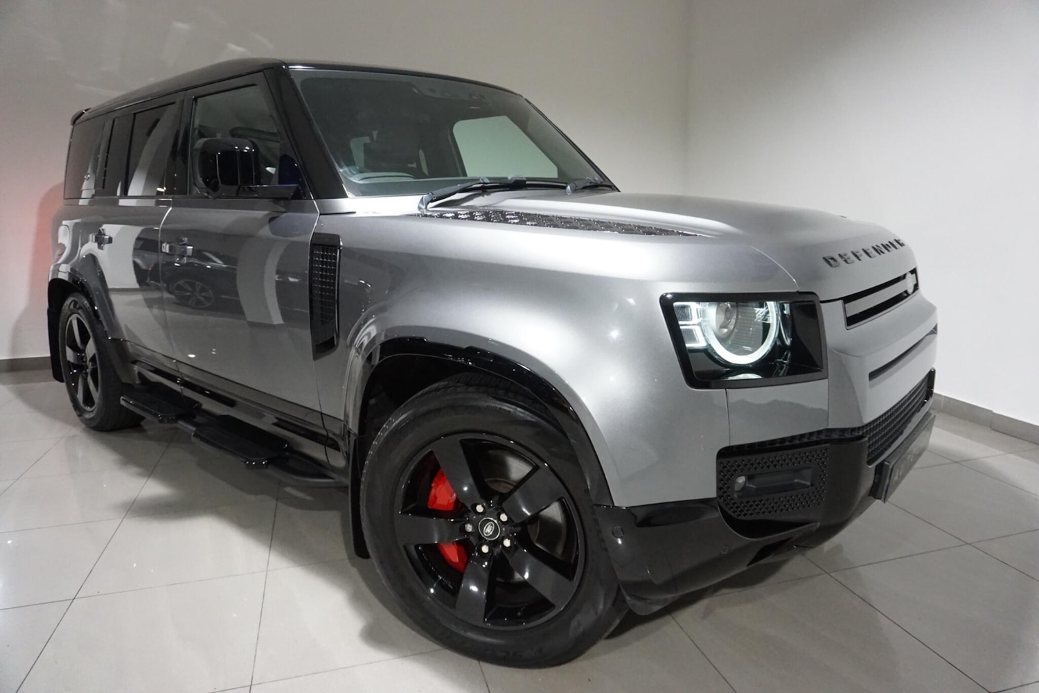 Used Land Rover Defender 2021 for sale - 76990486: Photo 23