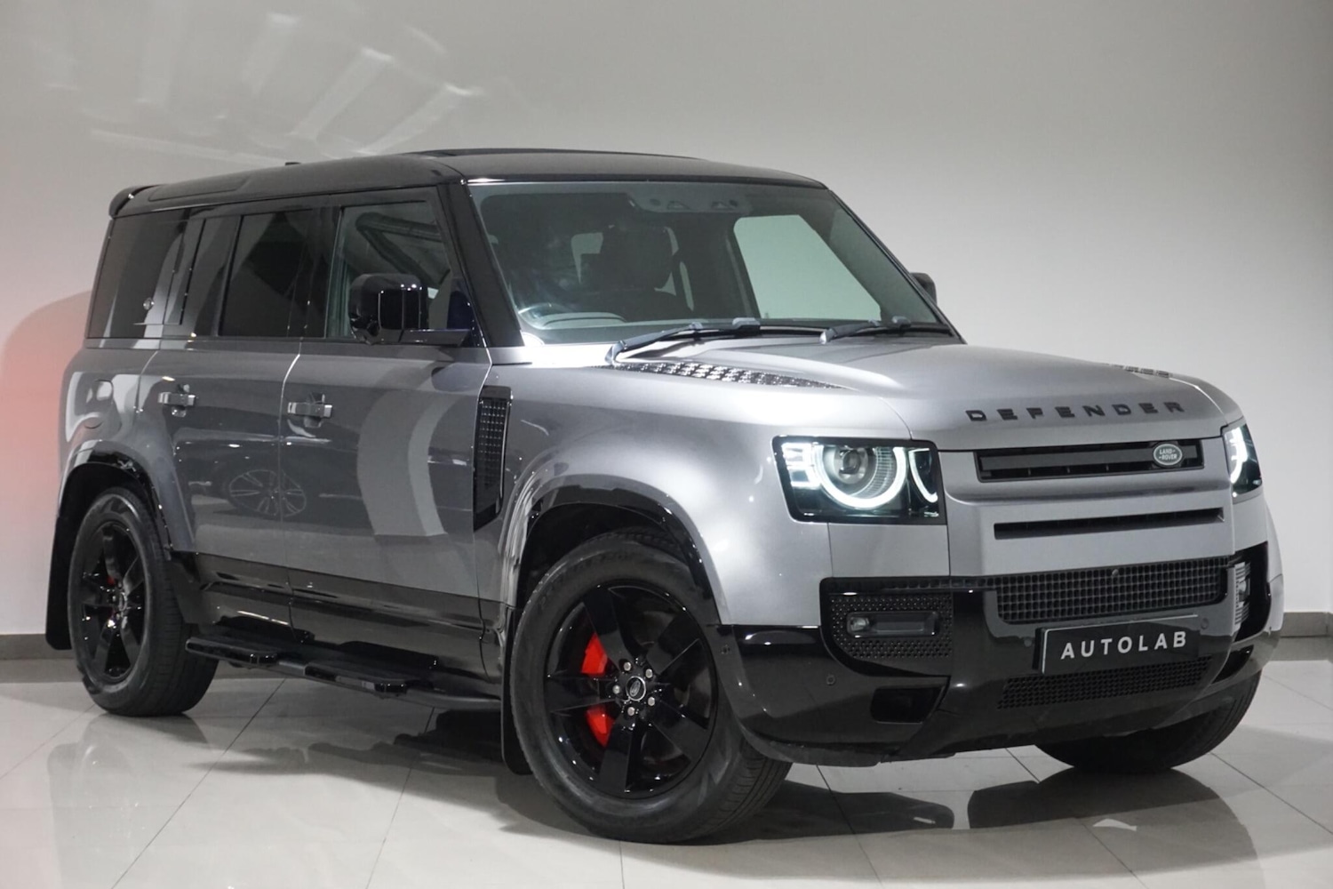 Used Land Rover Defender 2021 for sale - 76990486: Photo 38