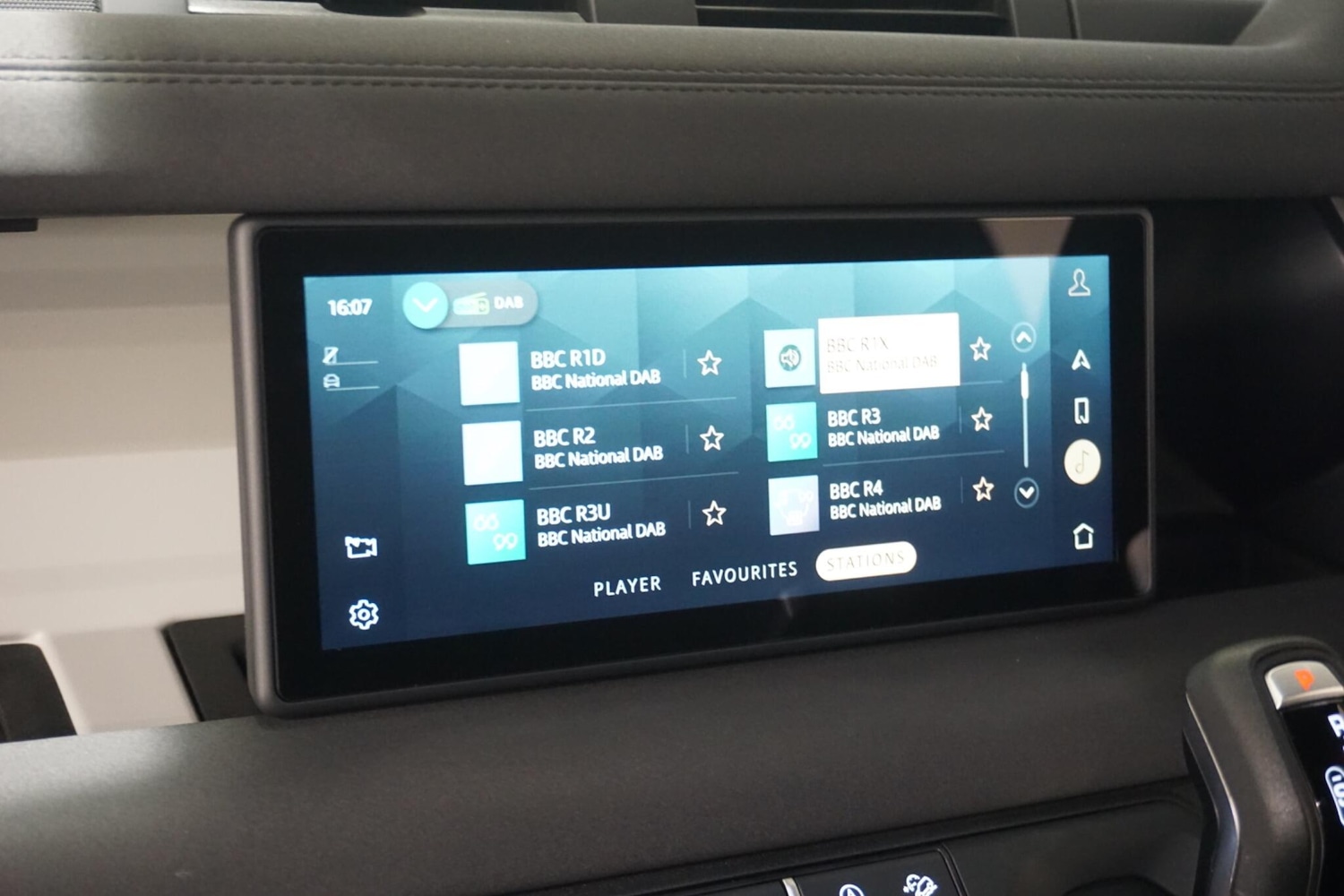 Used Land Rover Defender 2022 for sale - 77144107: Photo 53