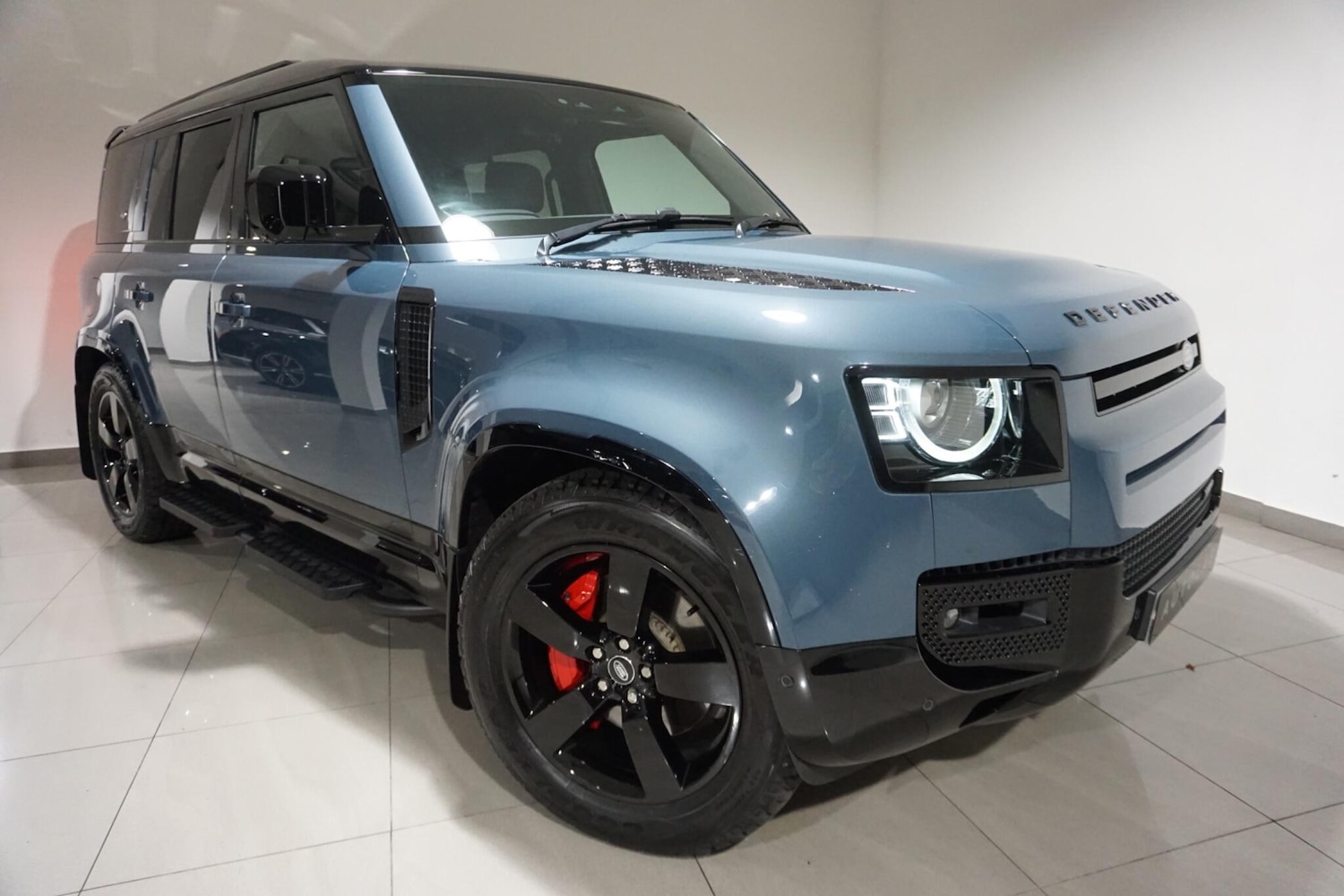 Used Land Rover Defender 110 2023 for sale - 76084352: Photo 22