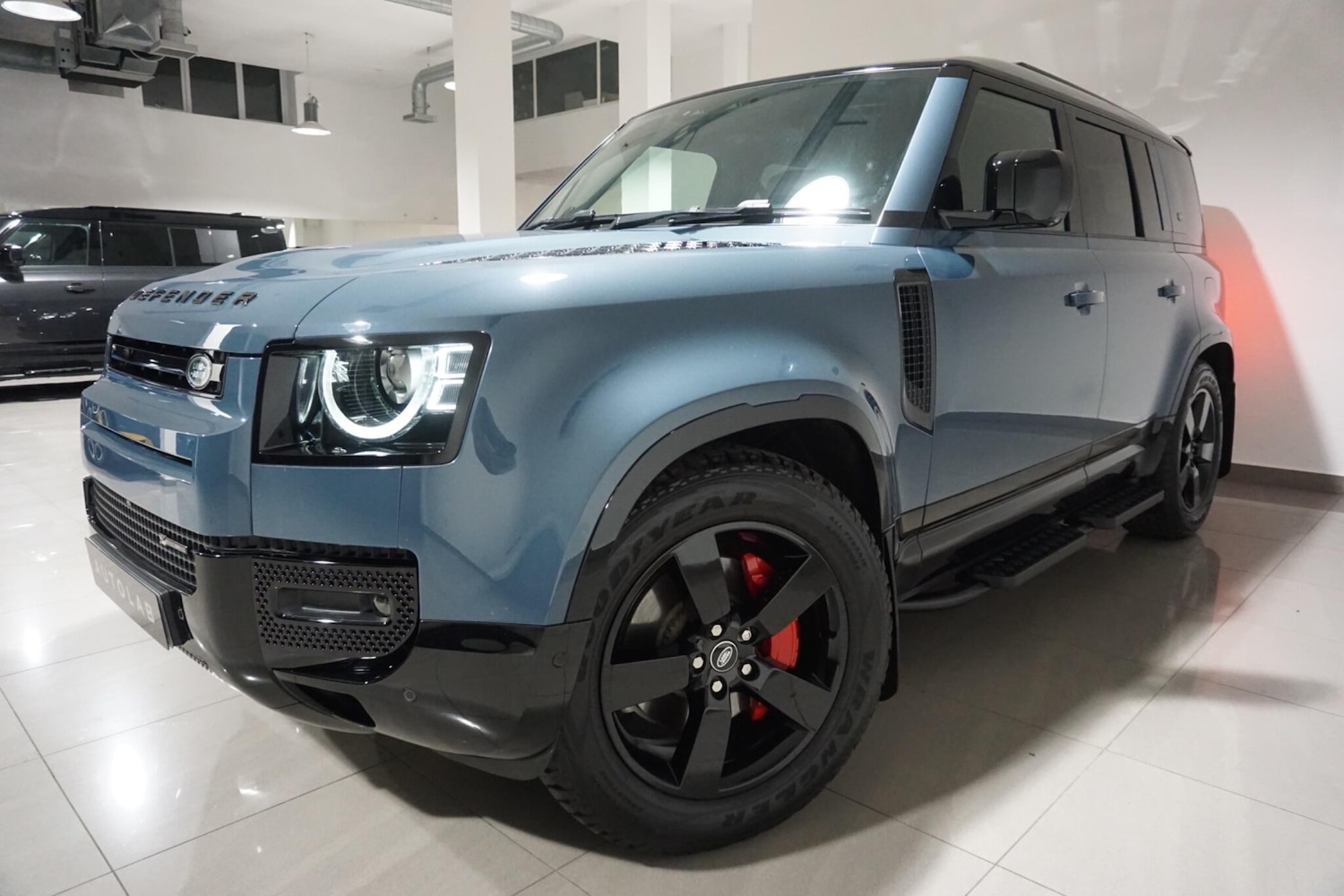 Used Land Rover Defender 110 2023 for sale - 76084352: Photo 24