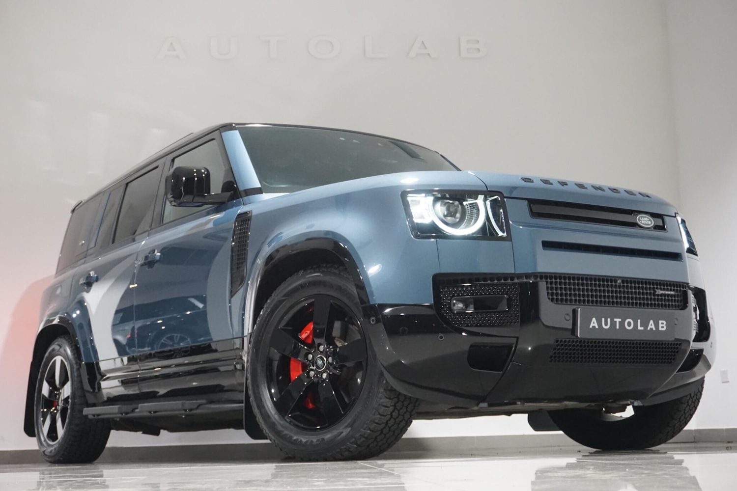 Used Land Rover Defender 110 2023 for sale - 76084352: Photo 32