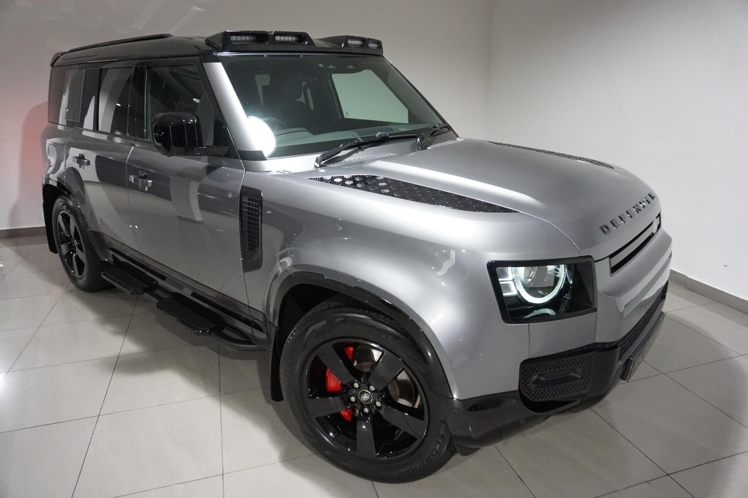 Used Land Rover Defender 110 for sale - 76476476: Photo 37