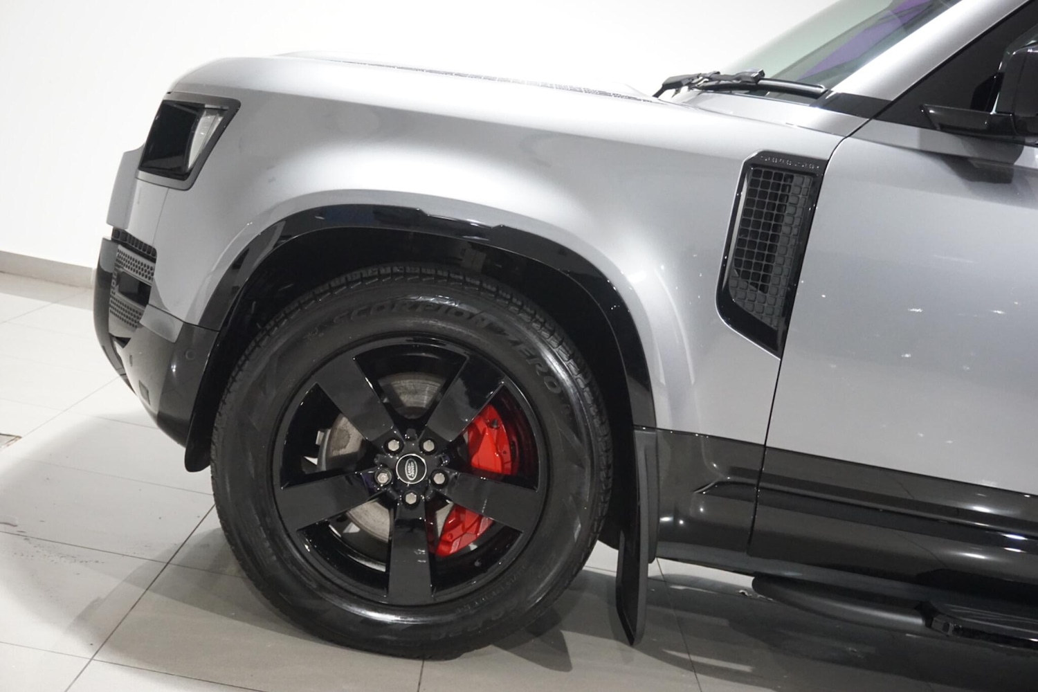 Used Land Rover Defender 110 for sale - 76476476: Photo 49