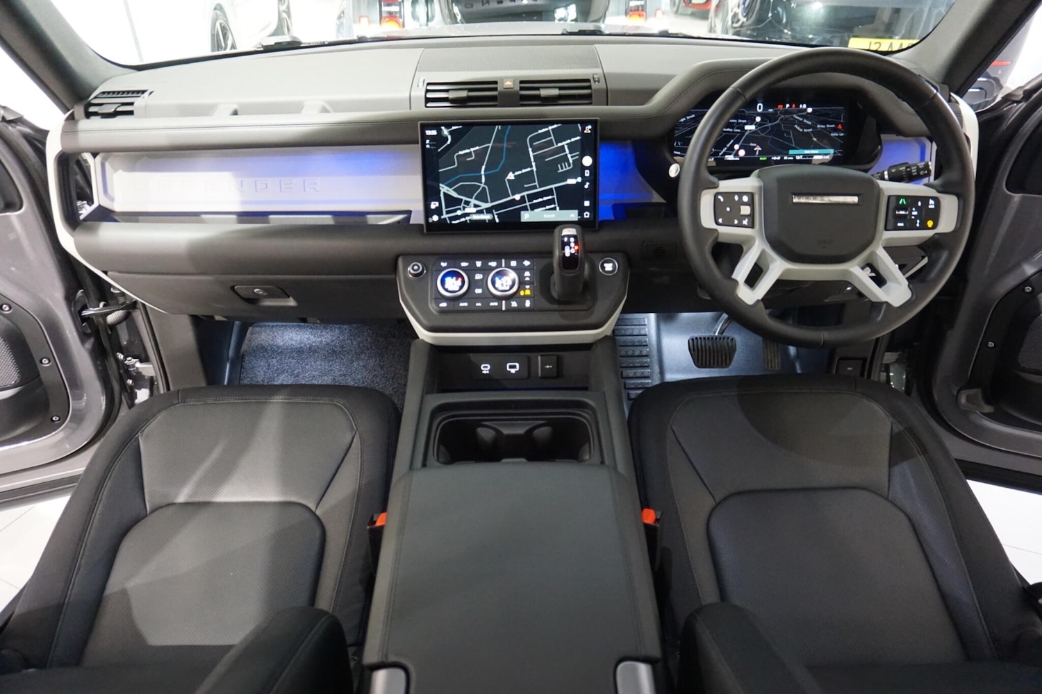 Used Land Rover Defender 110 for sale - 76476476: Photo 9