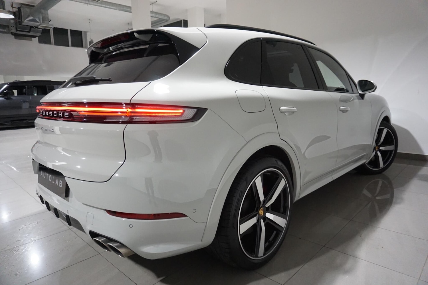 Used Porsche Cayenne 2023 for sale - 76988210: Photo 28