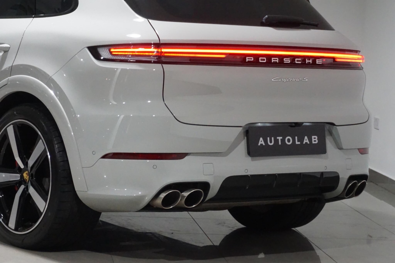 Used Porsche Cayenne 2023 for sale - 76988210: Photo 45