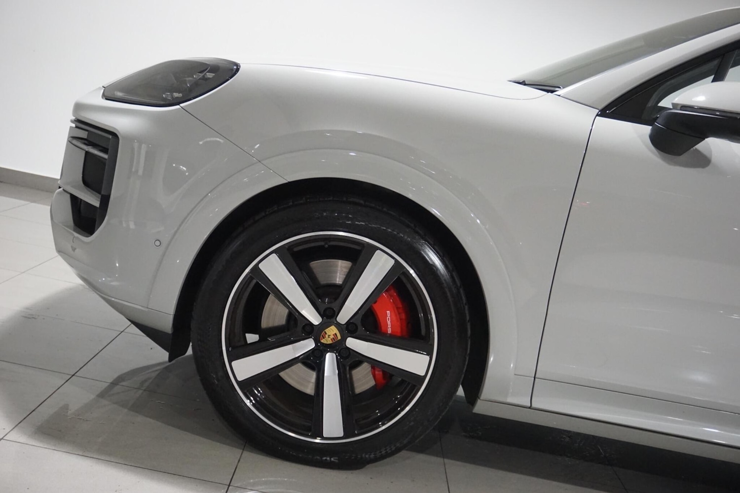 Used Porsche Cayenne 2023 for sale - 76988210: Photo 48